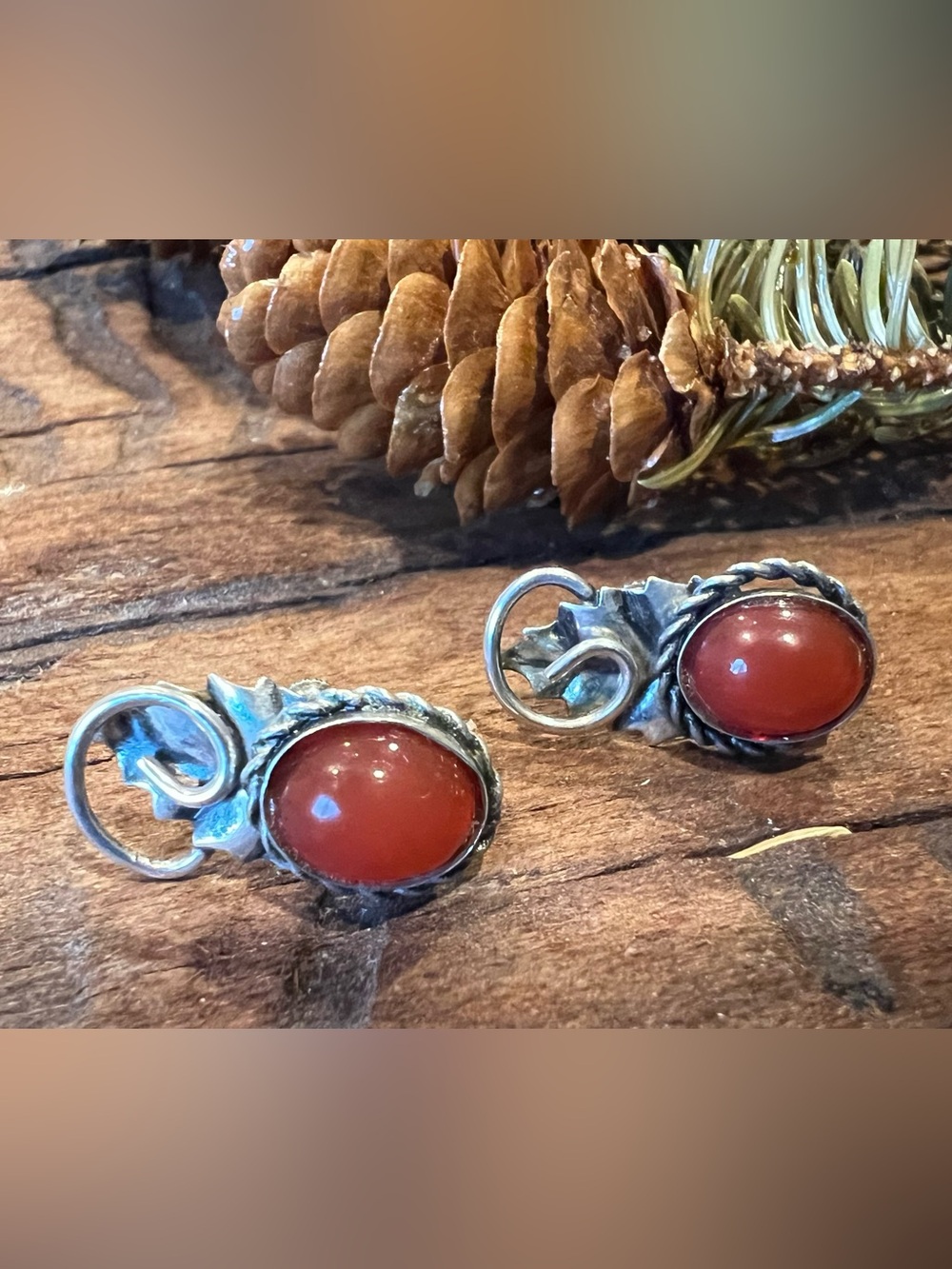 Coro Sterling Earrings  Carnelian Leaf Vine Garden Navajo Style Screw-backs Gem